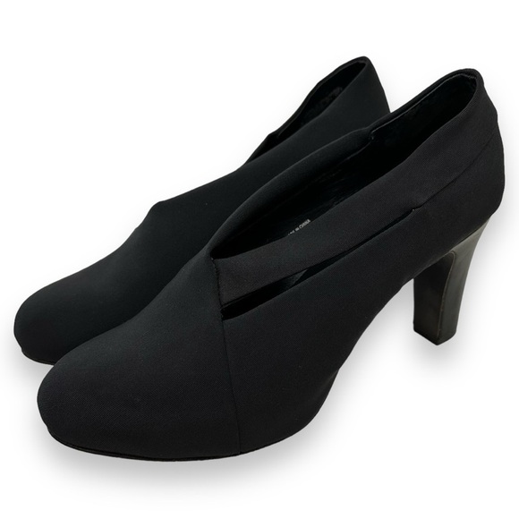 Eileen Fisher Black Fabric Upper Heels 9 - Picture 1 of 13